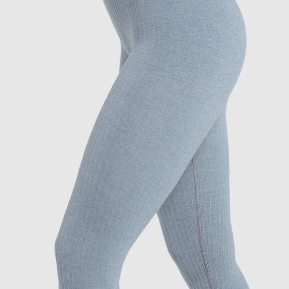 BNWT GYMSHARK 3 PCS Luxe Seamless Leggings ZIp Up Jacket & Sports Bra XS S - Picture 8 of 16